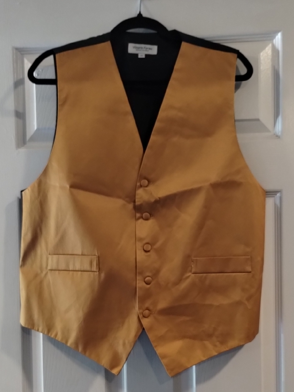 Vittorio Gold Satin Vest.  (11)